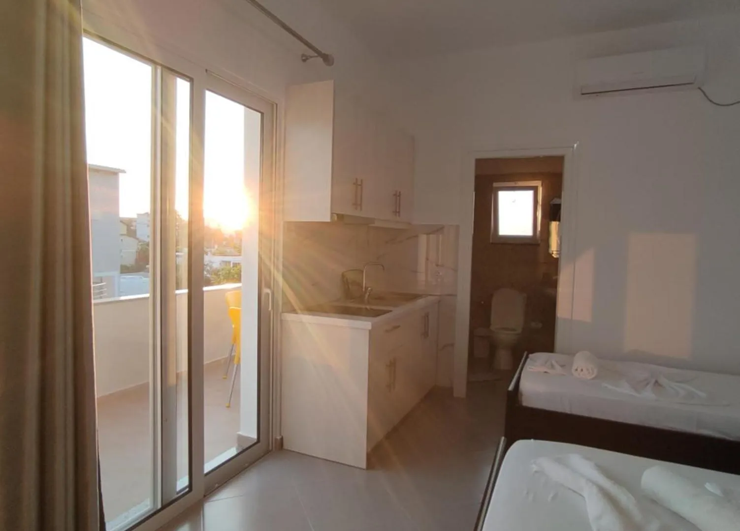 Nori Sela Home Ksamil 0*,  Arnavutluk