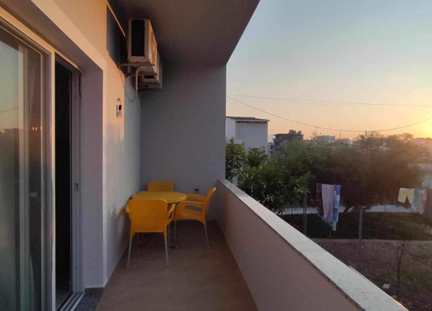 Nori Sela Home Ksamil